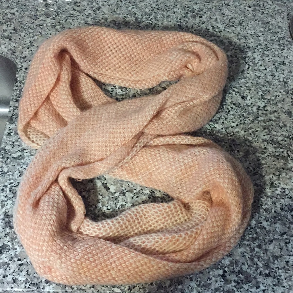 Aldo Scarf